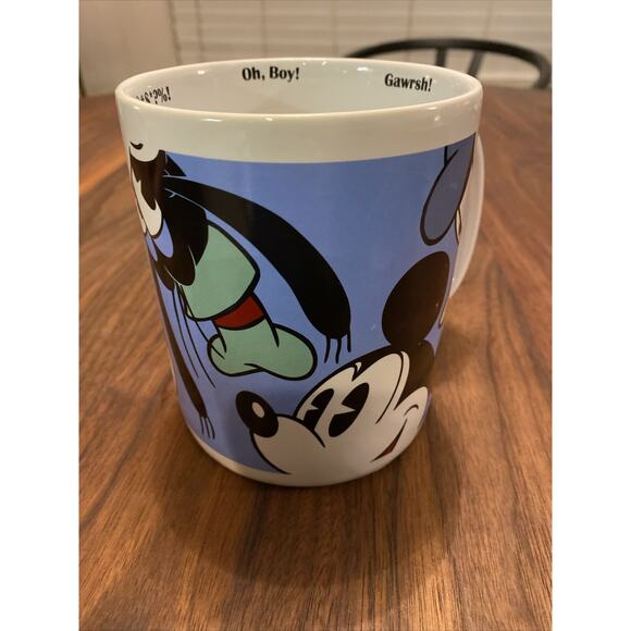 Disney Mickey Mouse, Minnie, Goofy, & Pluto Character Jumbo Ceramic Mug - Picture 2 of 9
